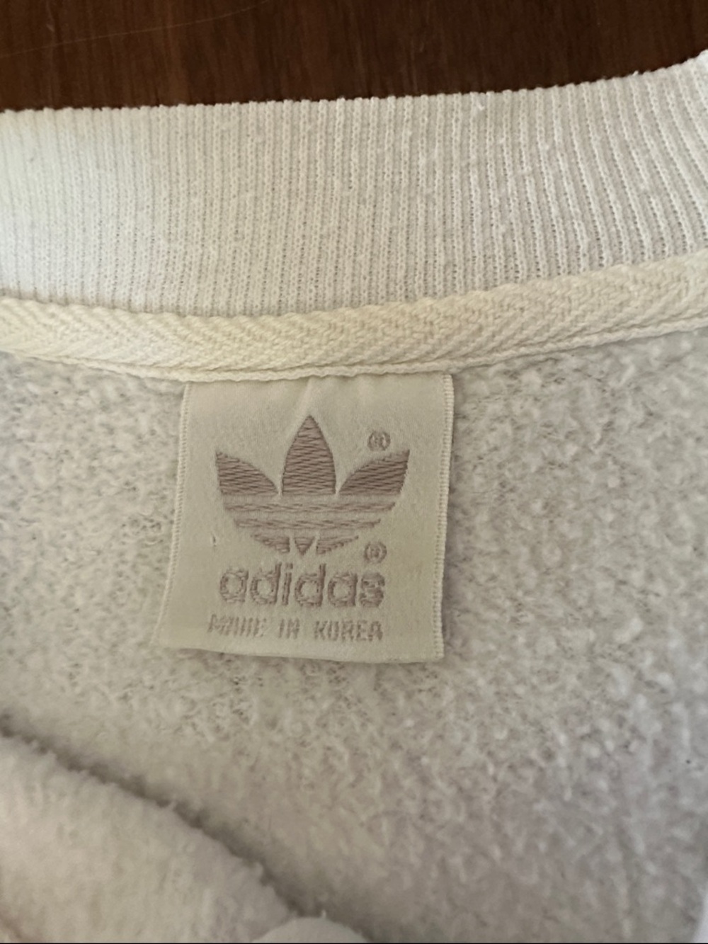Vintage adidas White Short-Sleeve Henley Sweatshirt - Picture 2 of 6